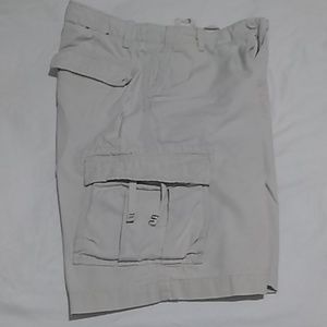 Shorts the gap size 14
